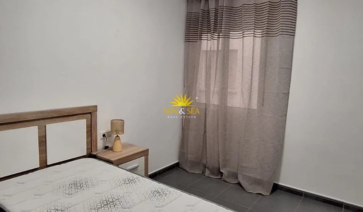 1 camera da letto Appartamento da affittare in Torrevieja con garage - 930 € (Rif: 10145196)