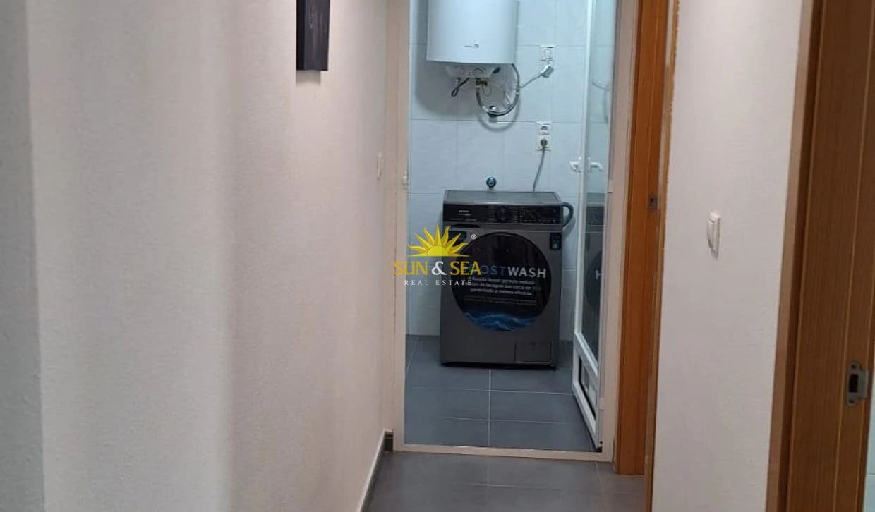 1 camera da letto Appartamento da affittare in Torrevieja con garage - 930 € (Rif: 10145196)