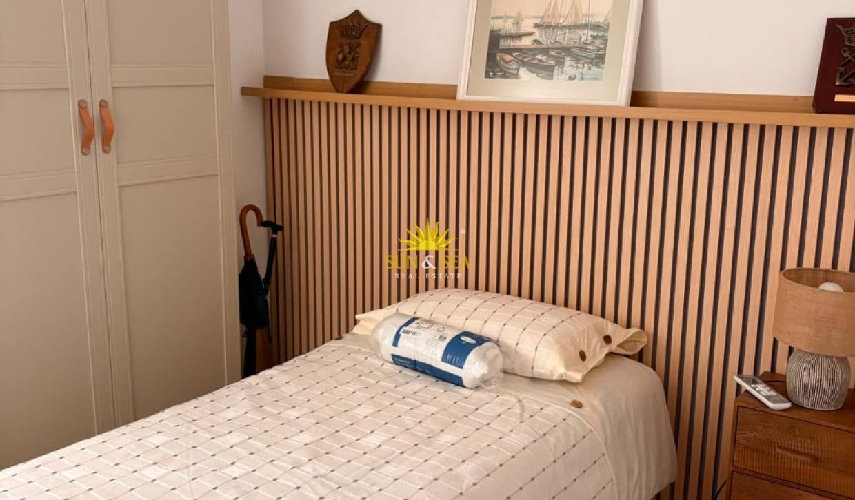 3 bedroom Apartment for holiday rental in Benidorm with pool garage - € 3,000 (Ref: 10145197)
