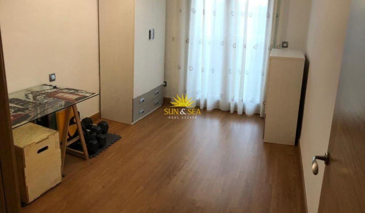 3 sypialnia Apartament do wynajęcia w Sangonera La Verde z basenem garażem - 750 € (Ref: 10145198)