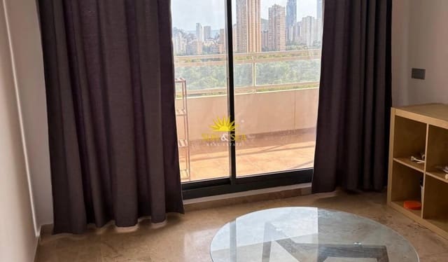 2 slaapkamer Appartement te huur in Benidorm met zwembad garage - € 1.400 (Ref: 10154238)
