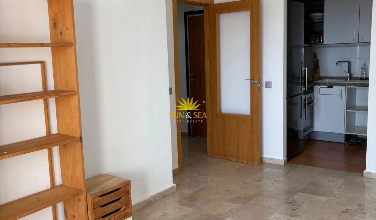 2 slaapkamer Appartement te huur in Benidorm met zwembad garage - € 1.400 (Ref: 10154238)