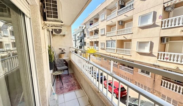 3 camera da letto Appartamento da affittare in Zona Pueblo, Guardamar del Segura con garage - 1.050 € (Rif: 10154337)