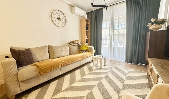3 camera da letto Appartamento da affittare in Zona Pueblo, Guardamar del Segura con garage - 1.050 € (Rif: 10154337)