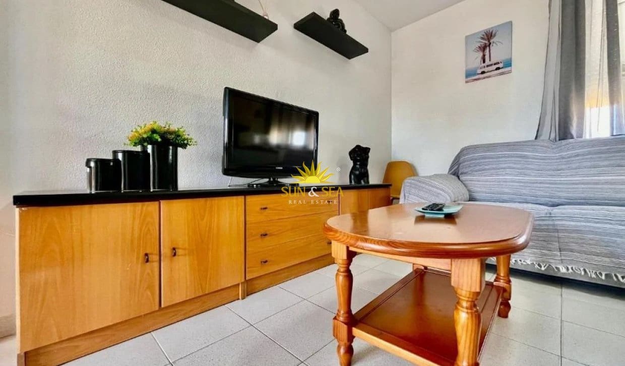 Apartamento de 1 habitación en Los Alcázares en alquiler con garaje - 650 € (Ref: 10154339)
