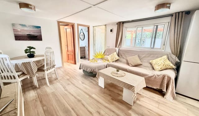 2 makuuhuone Omakotitalo vuokrattavana paikassa Playa de San Juan, Alicante kaupunki mukana uima-altaan 
autotalli - 1 300 € (Ref: 10156179)