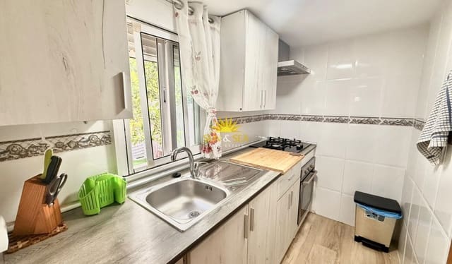 2 makuuhuone Omakotitalo vuokrattavana paikassa Playa de San Juan, Alicante kaupunki mukana uima-altaan 
autotalli - 1 300 € (Ref: 10156179)