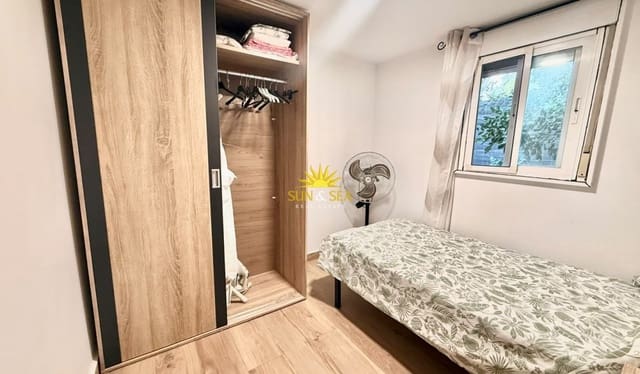 2 makuuhuone Omakotitalo vuokrattavana paikassa Playa de San Juan, Alicante kaupunki mukana uima-altaan 
autotalli - 1 300 € (Ref: 10156179)