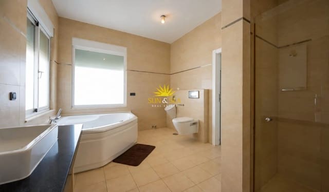 Maison de Ville de 4 chambres à louer à Altea avec piscine garage - 3 750 € (Ref: 10156180)