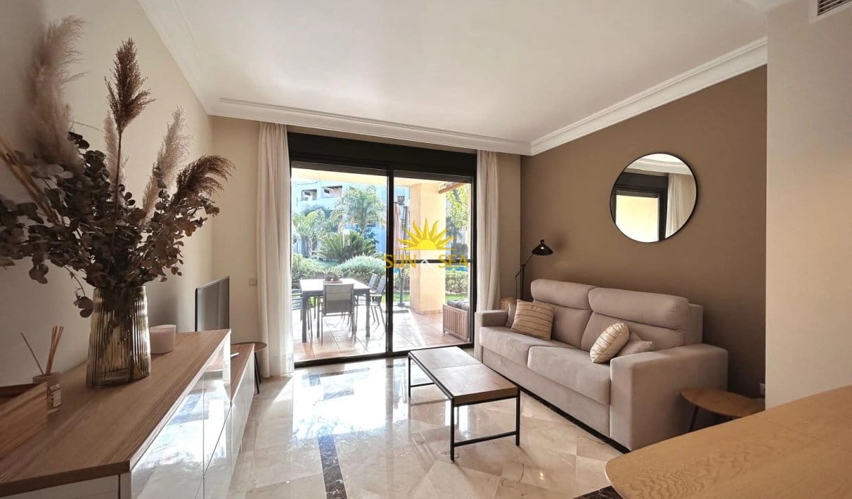 2 bedroom Apartment for holiday rental in Roda with pool garage - € 1,300 (Ref: 10158343)