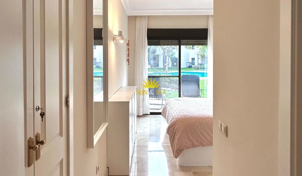 2 bedroom Apartment for holiday rental in Roda with pool garage - € 1,300 (Ref: 10158343)