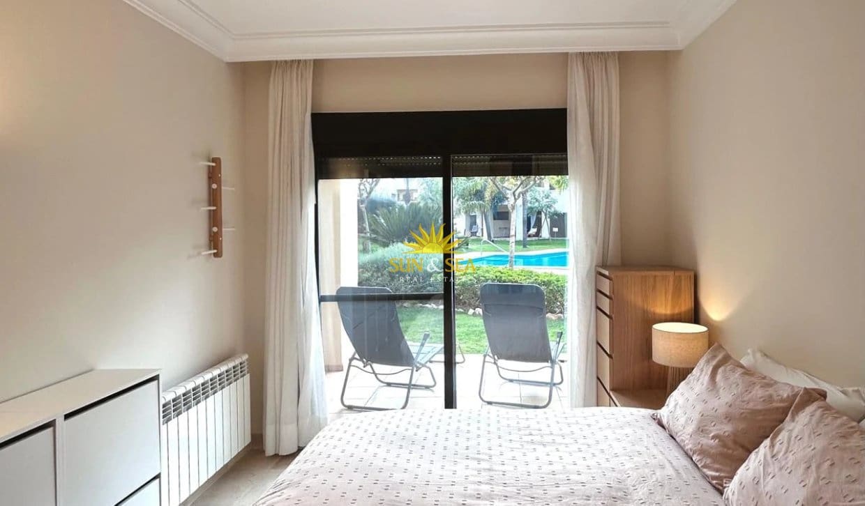2 bedroom Apartment for holiday rental in Roda with pool garage - € 1,300 (Ref: 10158343)