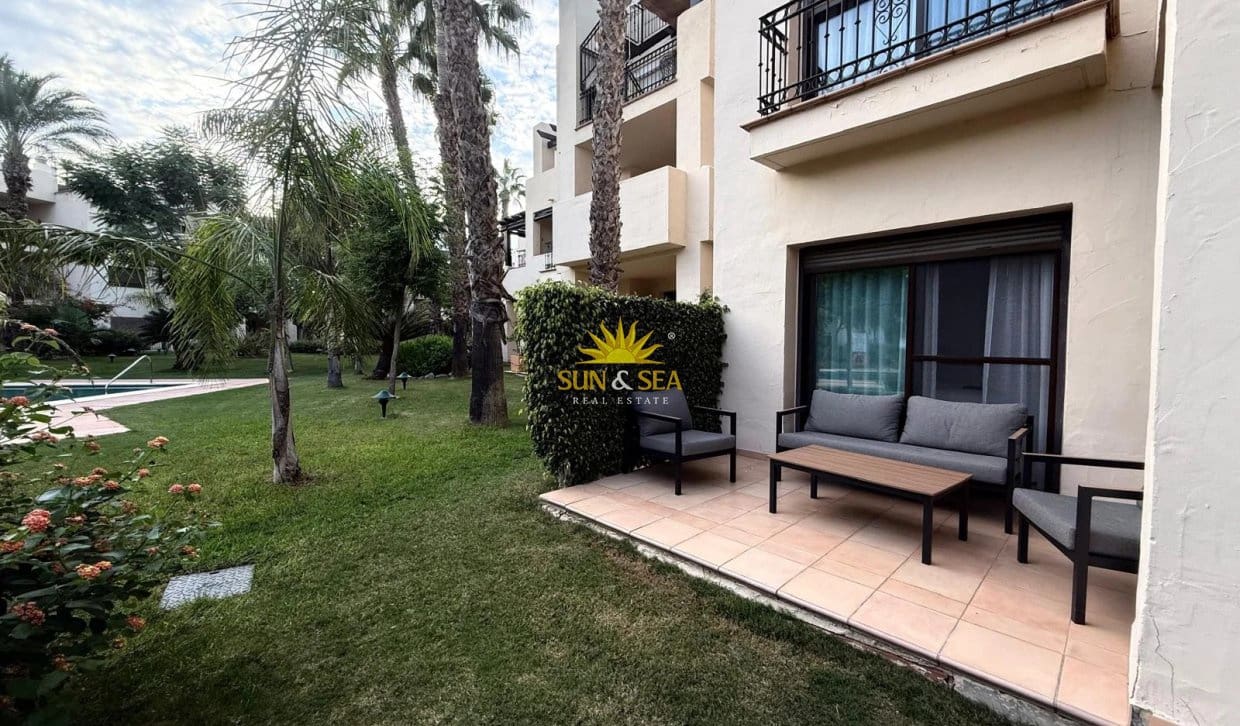 2 bedroom Apartment for holiday rental in Roda with pool garage - € 1,300 (Ref: 10158343)