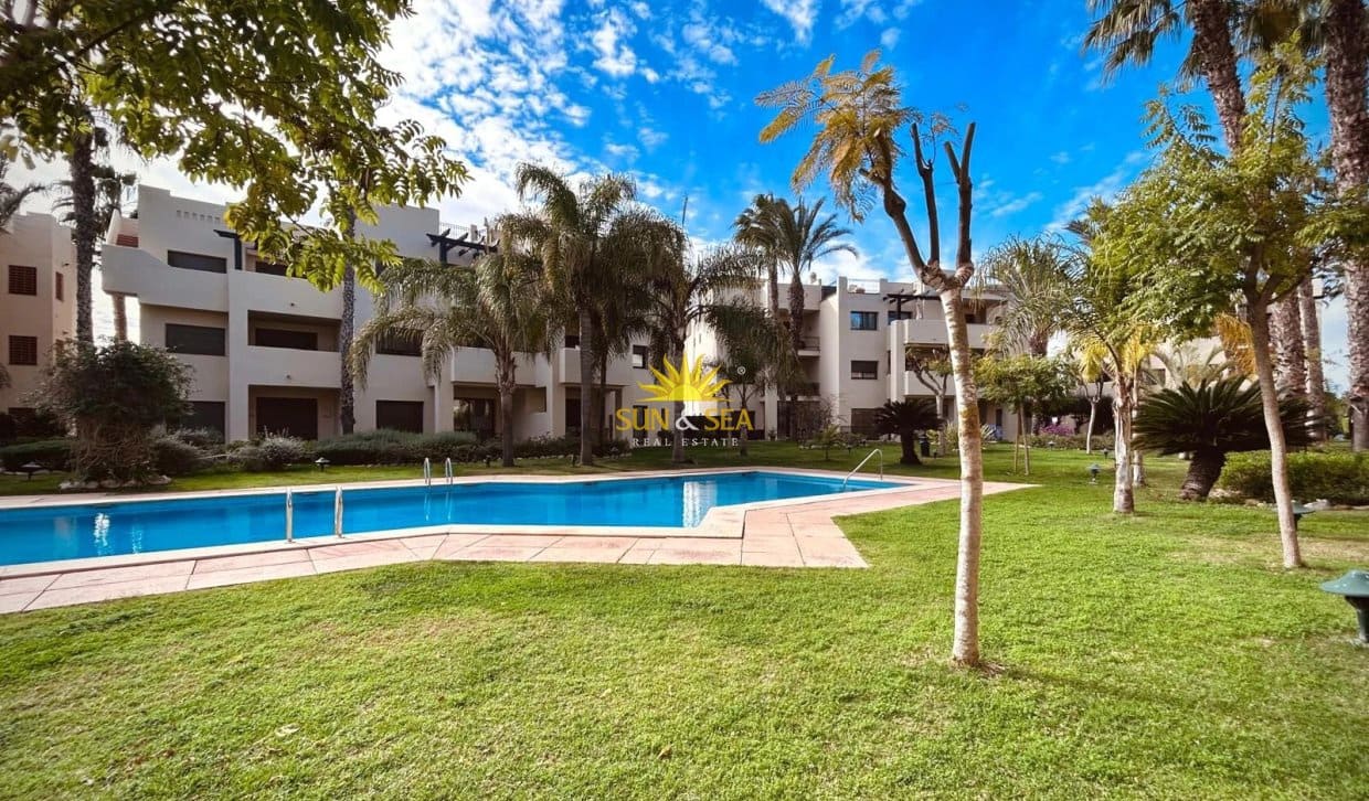 2 bedroom Apartment for holiday rental in Roda with pool garage - € 1,300 (Ref: 10158343)