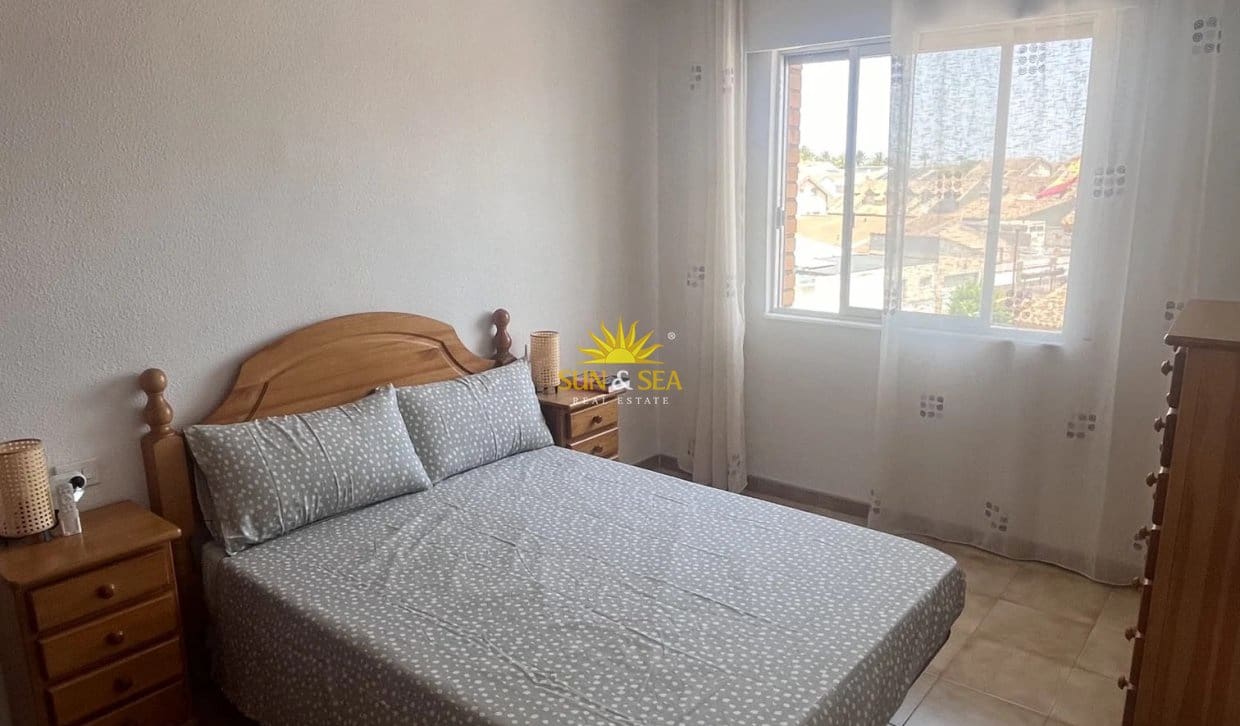 2 soveværelse Lejlighed til leje i San Javier - € 800 (Ref: 10158469)