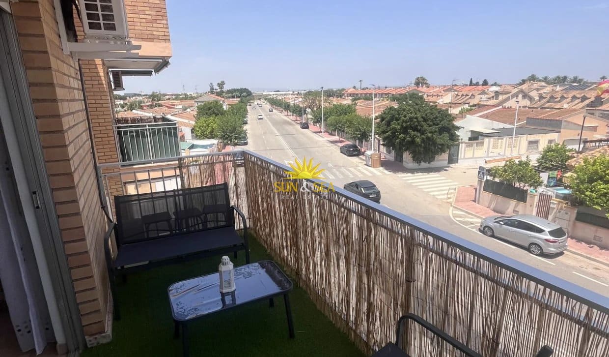 2 soveværelse Lejlighed til leje i San Javier - € 800 (Ref: 10158469)