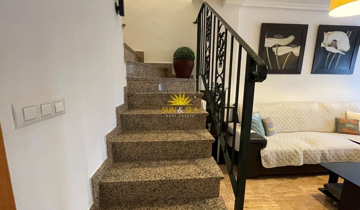 Casa de 4 habitaciones en San Pedro del Pinatar en alquiler - 1.000 € (Ref: 10159980)