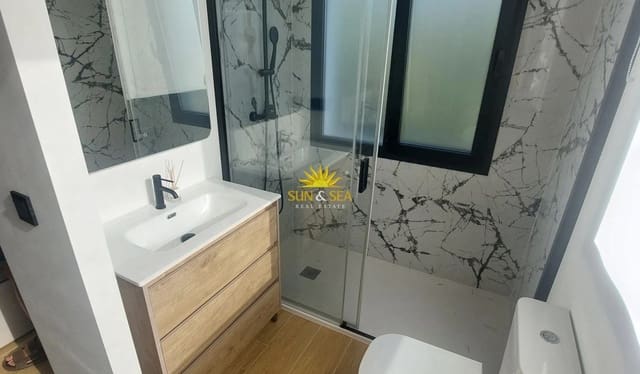 2 soverom Hus til leie i Alicante by med svømmebasseng garasje - € 1 700 (Ref: 10160106)