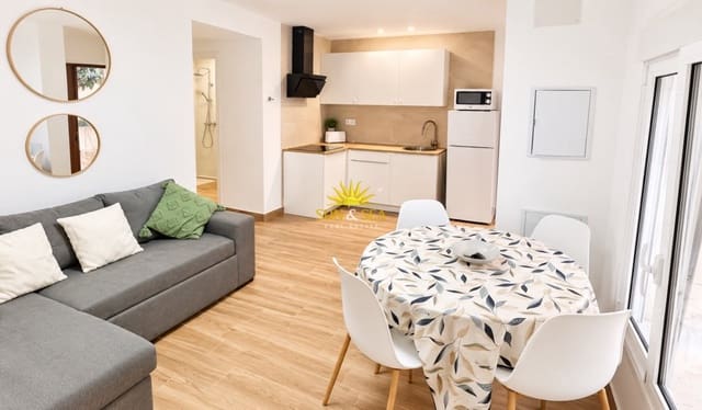 2 Zimmer Apartment zu vermieten in Zona Pueblo, Guardamar del Segura - 900 € (Ref: 10163372)