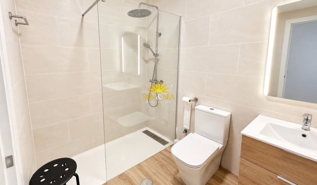 2 Zimmer Apartment zu vermieten in Zona Pueblo, Guardamar del Segura - 900 € (Ref: 10163372)