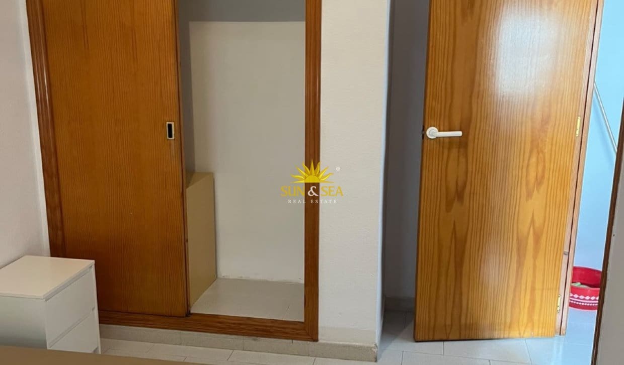 1 makuuhuone Huoneisto vuokrattavana paikassa San Javier - 500 € (Ref: 10165375)