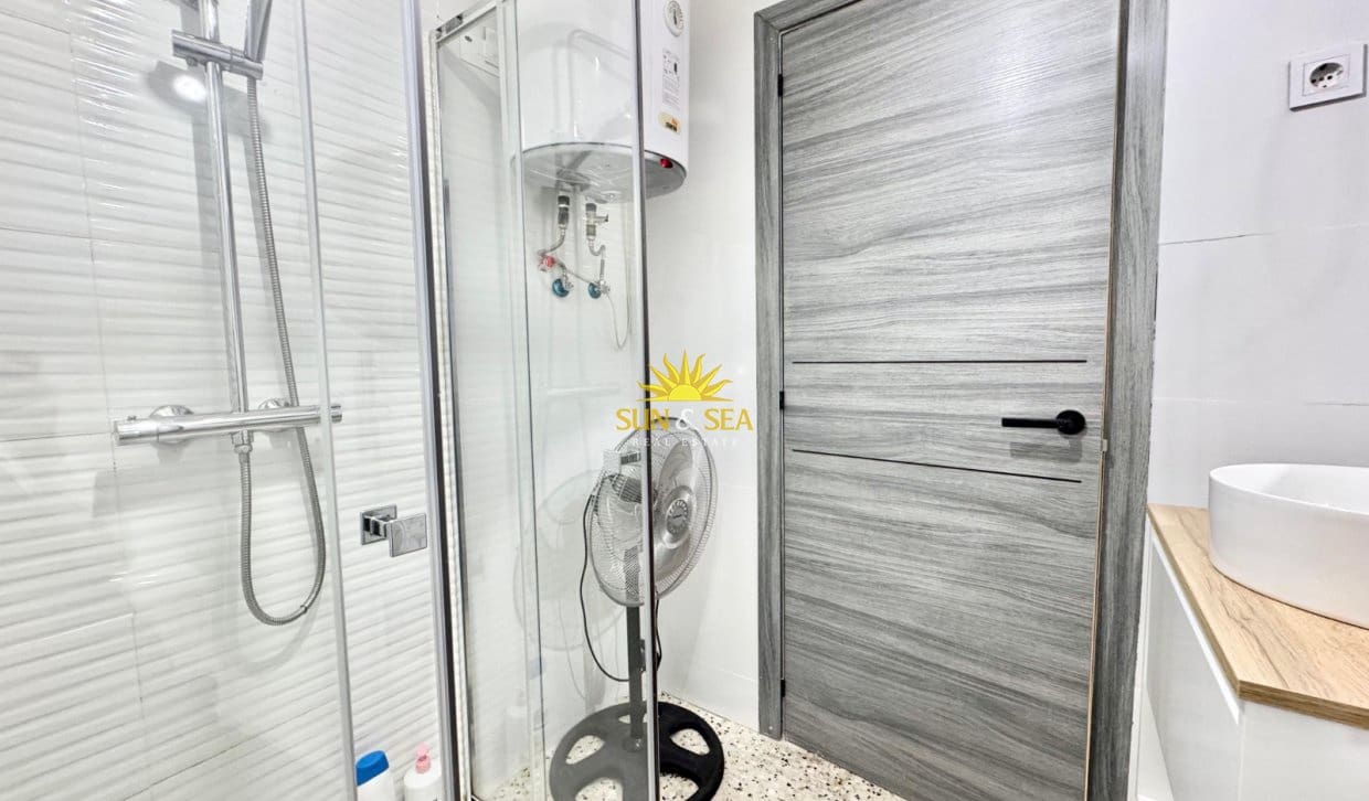 1 Zimmer Apartment zu vermieten in Guardamar del Segura - 725 € (Ref: 10165455)