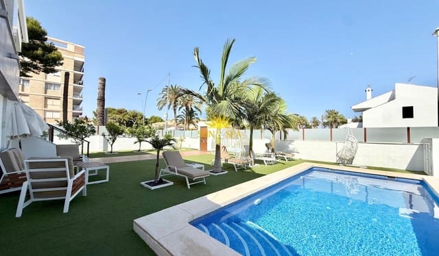 Chalet de 4 habitaciones en La Zenia, Orihuela en alquiler con piscina - 2.900 € (Ref: 10165456)