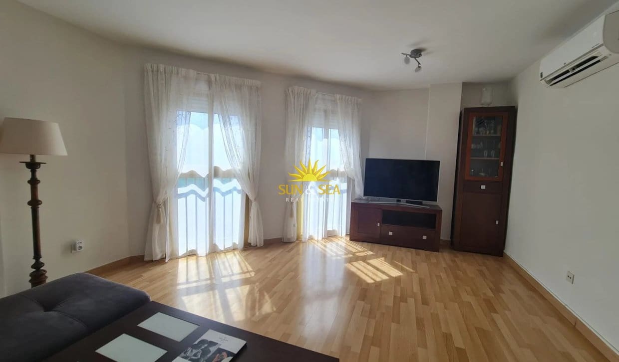 1 makuuhuone Huoneisto vuokrattavana paikassa Alicante kaupunki mukana 
autotalli - 960 € (Ref: 10165575)
