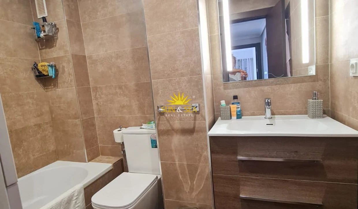 1 makuuhuone Huoneisto vuokrattavana paikassa Alicante kaupunki mukana 
autotalli - 960 € (Ref: 10165575)