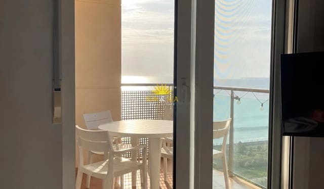 2 quarto Apartamento para arrendar em La Manga del Mar Menor com piscina garagem - 1 000 € (Ref: 10165576)