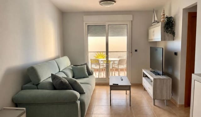 2 quarto Apartamento para arrendar em La Manga del Mar Menor com piscina garagem - 1 000 € (Ref: 10165576)