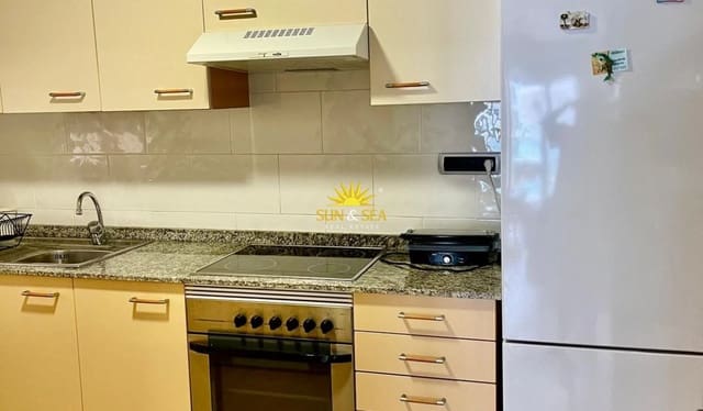 2 quarto Apartamento para arrendar em La Manga del Mar Menor com piscina garagem - 1 000 € (Ref: 10165576)