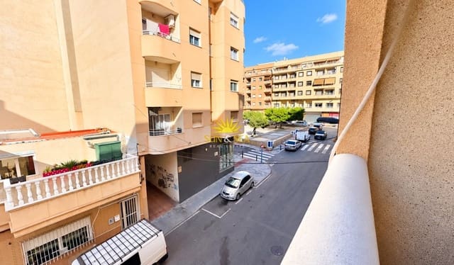 2 soveværelse Lejlighed til leje i El Molino, Torrevieja med swimmingpool - € 850 (Ref: 10167113)