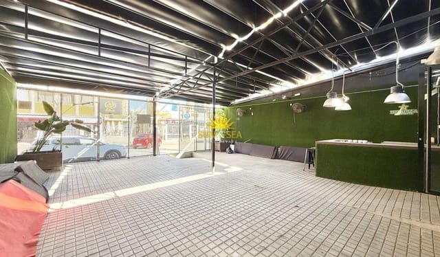 1 sovrum Kommersiell att hyra i Centro, Torrevieja - 2 000 € (Ref: 10167447)