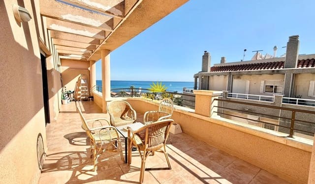 Appartement de 2 chambres à louer à Avenida Habaneras - Curva de Palangre, Torrevieja - 1 000 € (Ref: 10167540)
