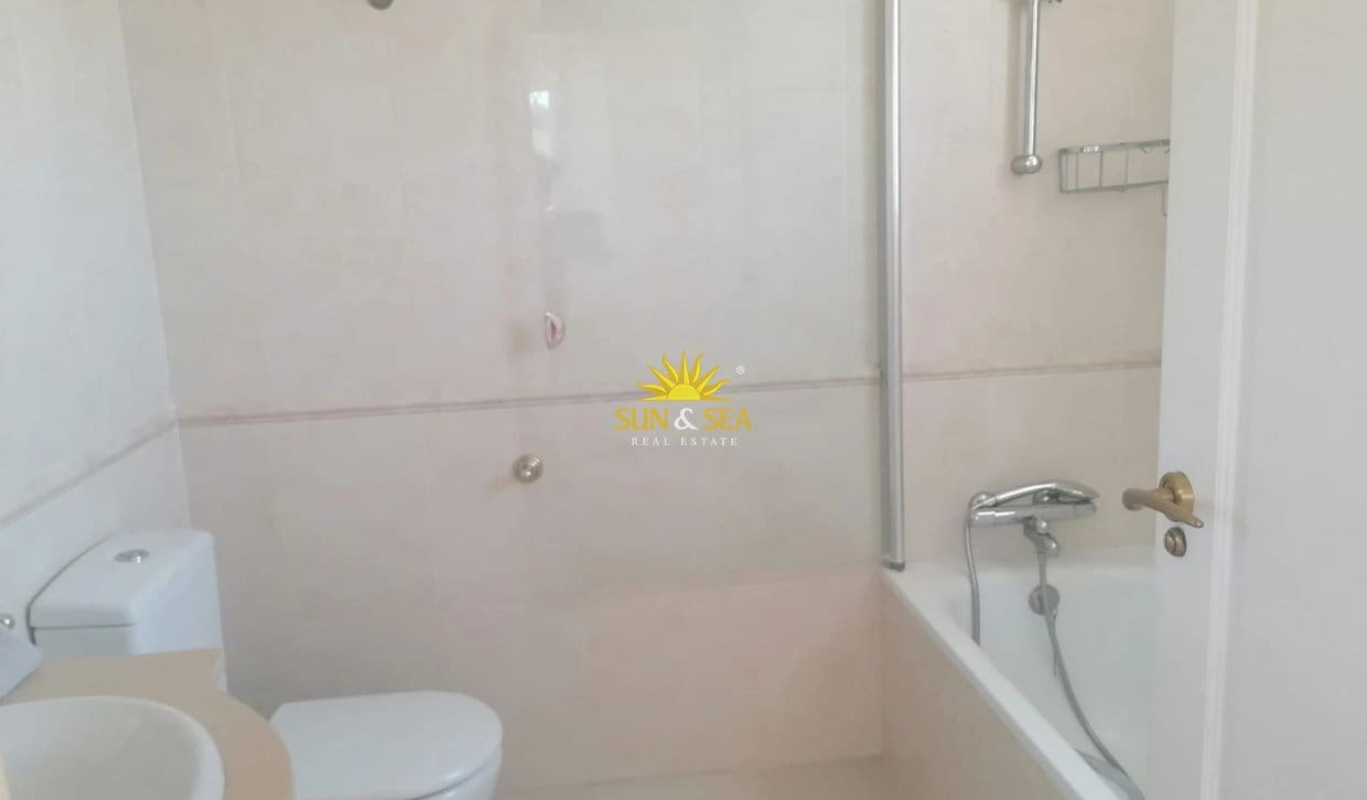 2 bedroom Villa for rent in El Campello with pool garage - € 2,400 (Ref: 10167542)