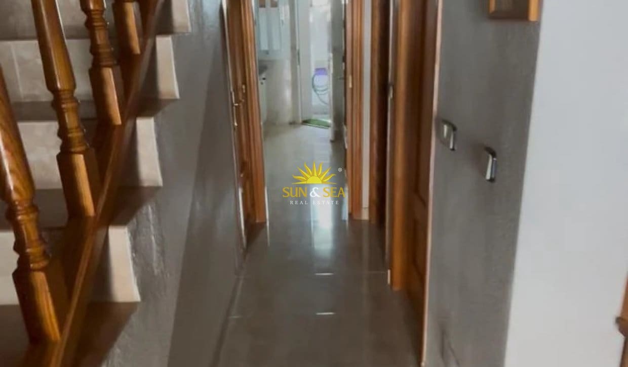 3 bedroom Townhouse for rent in Los Alcazares - € 850 (Ref: 10168842)