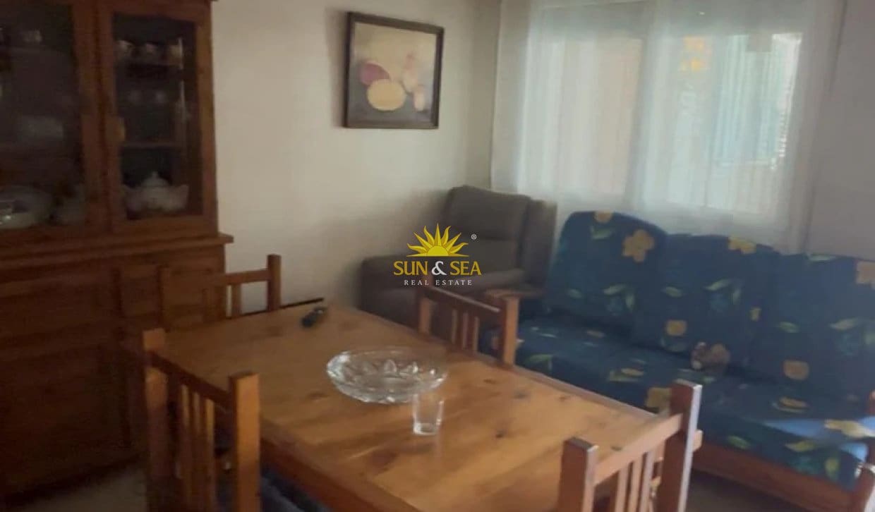 3 bedroom Townhouse for rent in Los Alcazares - € 850 (Ref: 10168842)