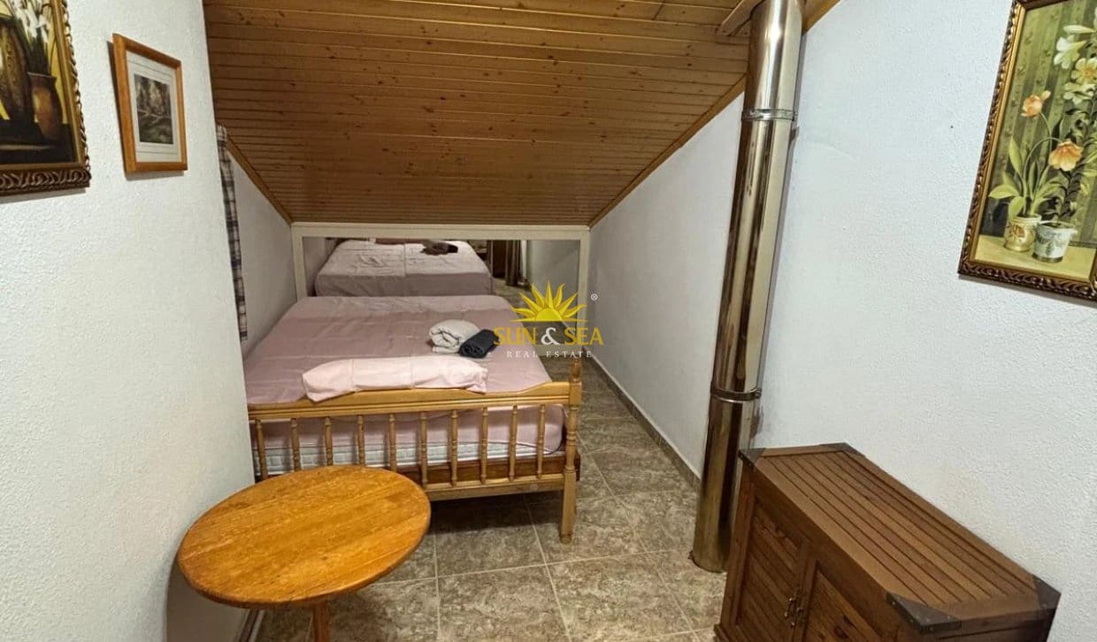 3 bedroom Townhouse for rent in Los Alcazares - € 850 (Ref: 10168842)