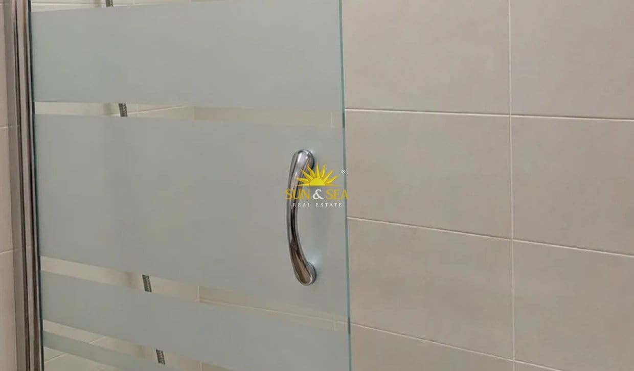 3 camera da letto Appartamento da affittare in Alicante citta con piscina garage - 1.450 € (Rif: 10169037)