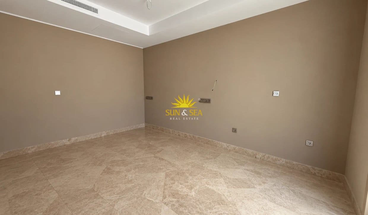 6 bedroom Villa for sale in La Mata with pool garage - € 4,700,000 (Ref: 10169038)
