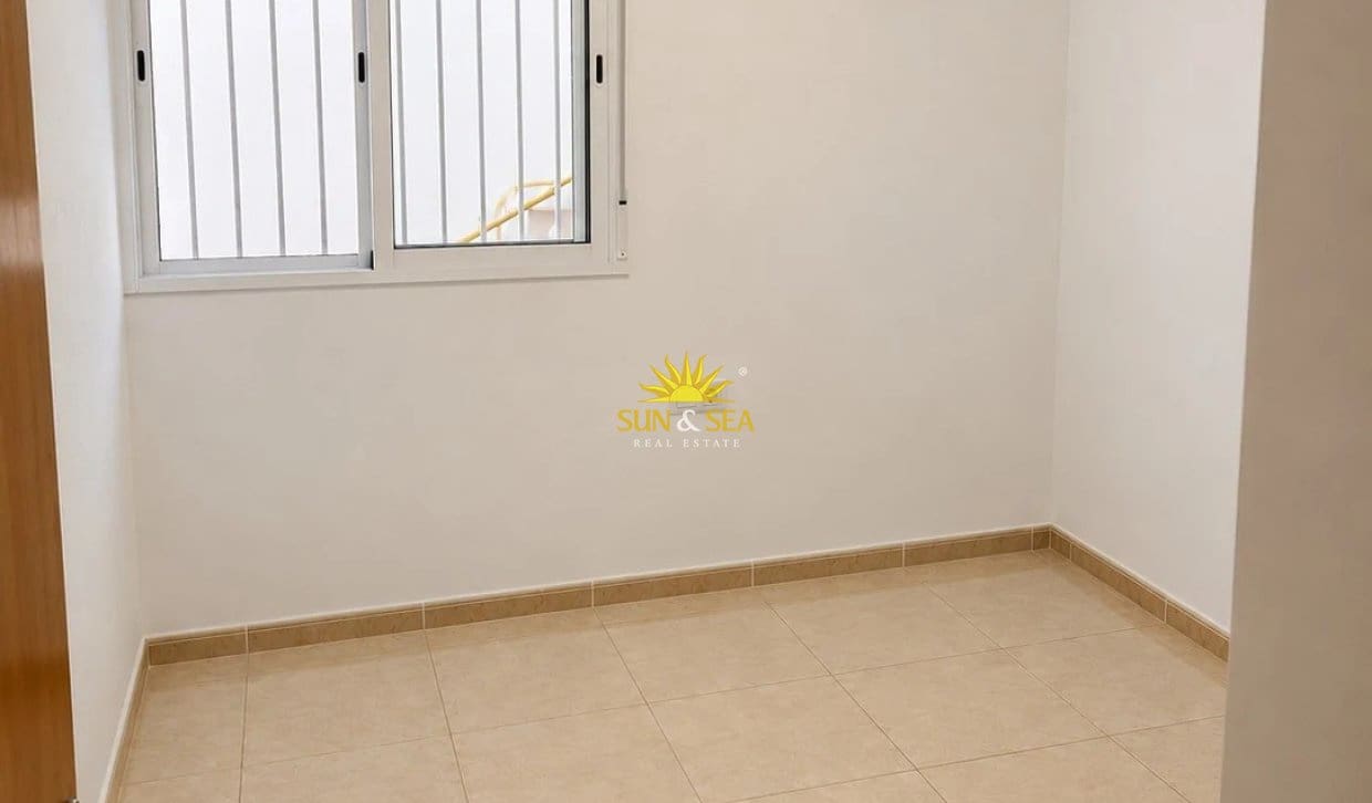 3 soverom Hus til leie i Playa de San Juan med svømmebasseng garasje - € 1 450 (Ref: 10169333)