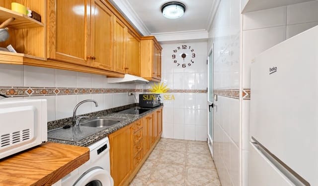 3 slaapkamer Halfvrijstaande villa te huur in Playa Flamenca, Orihuela met zwembad garage - € 1.600 (Ref: 10169334)