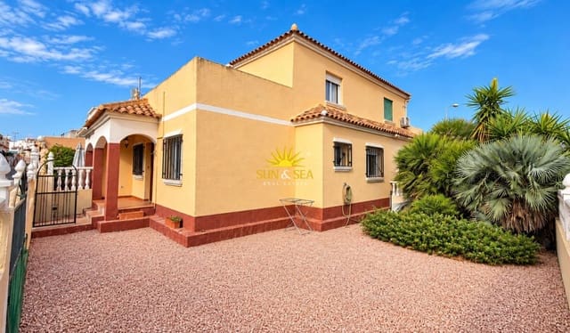 3 slaapkamer Halfvrijstaande villa te huur in Playa Flamenca, Orihuela met zwembad garage - € 1.600 (Ref: 10169334)