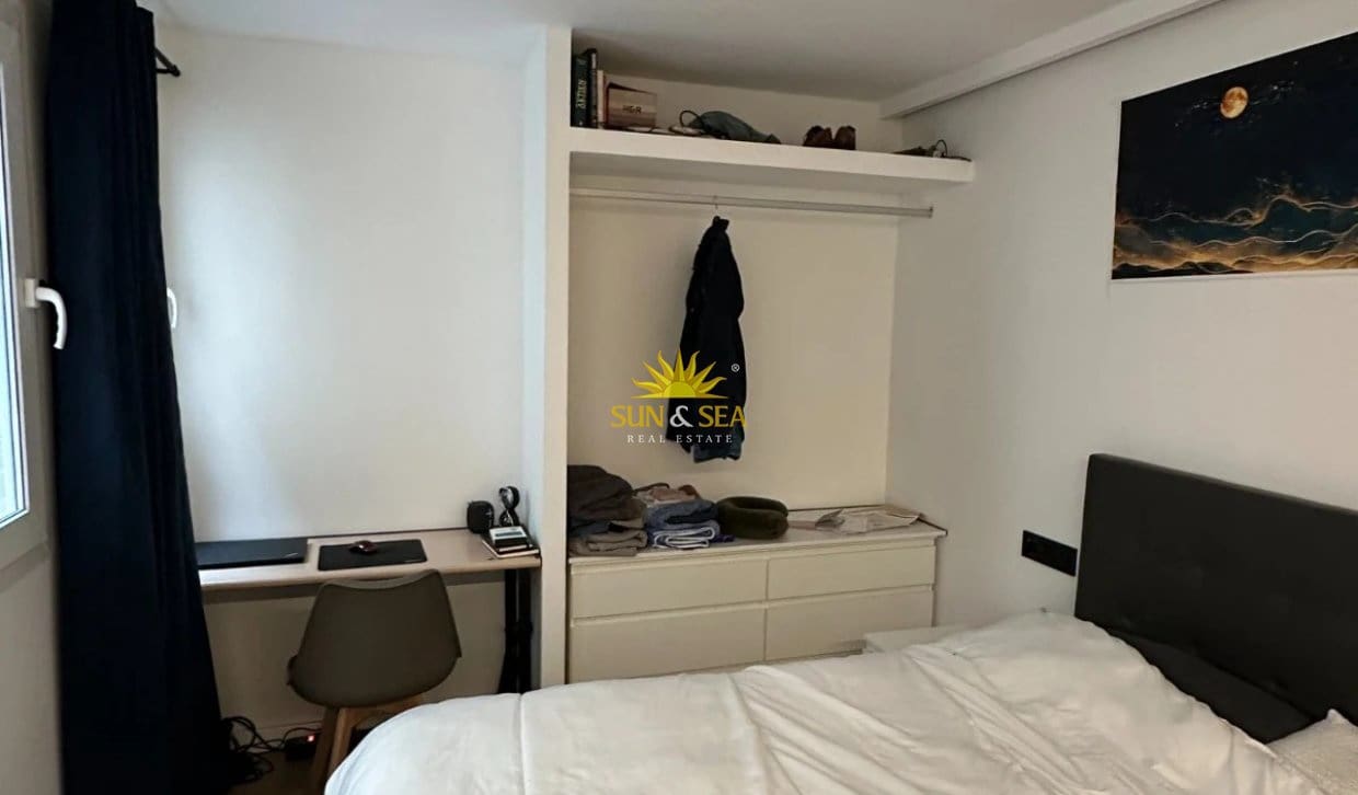 1 Zimmer Studio zu vermieten in Alicante / Alacant Stadt mit Garage - 885 € (Ref: 10169335)