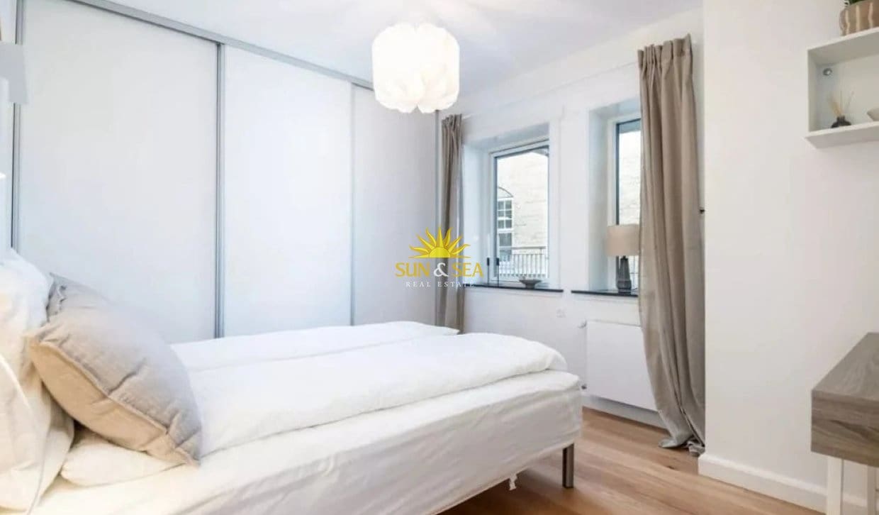 3 quarto Apartamento para arrendar em El Campello com garagem - 850 € (Ref: 10169337)