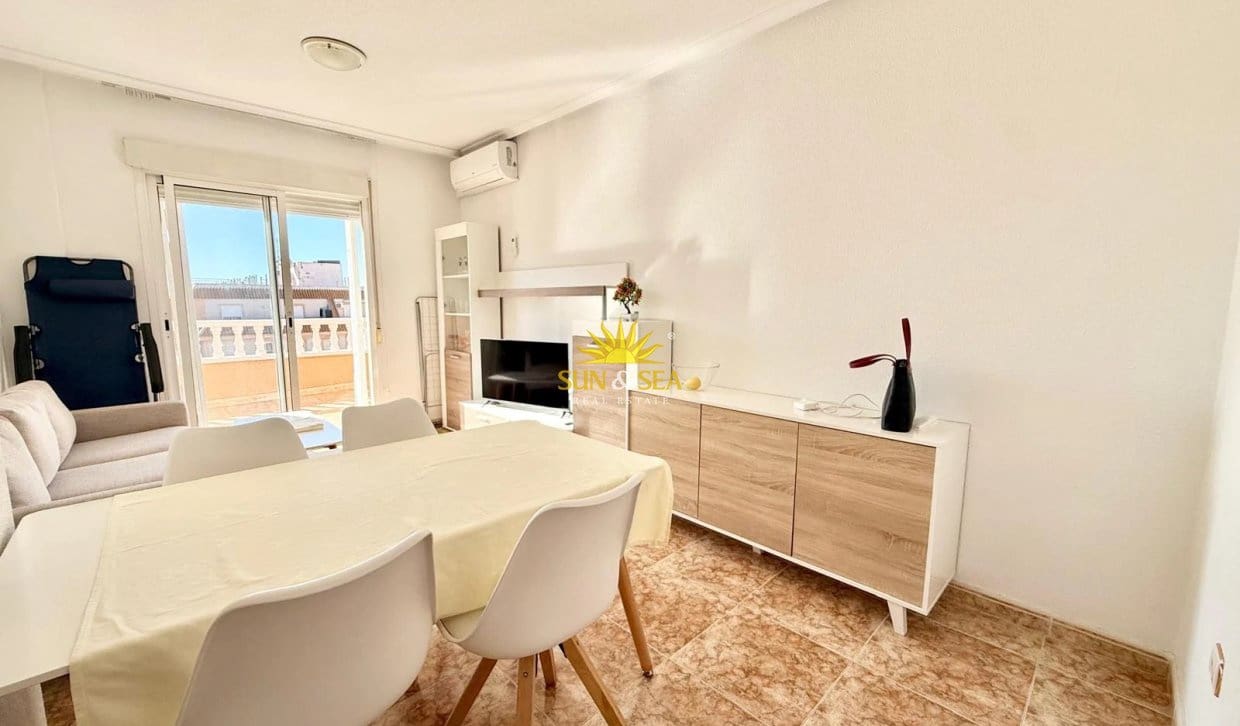2 sypialnia Apartament na sprzedaż w Torrevieja z basenem garażem - 169 900 € (Ref: 10170245)