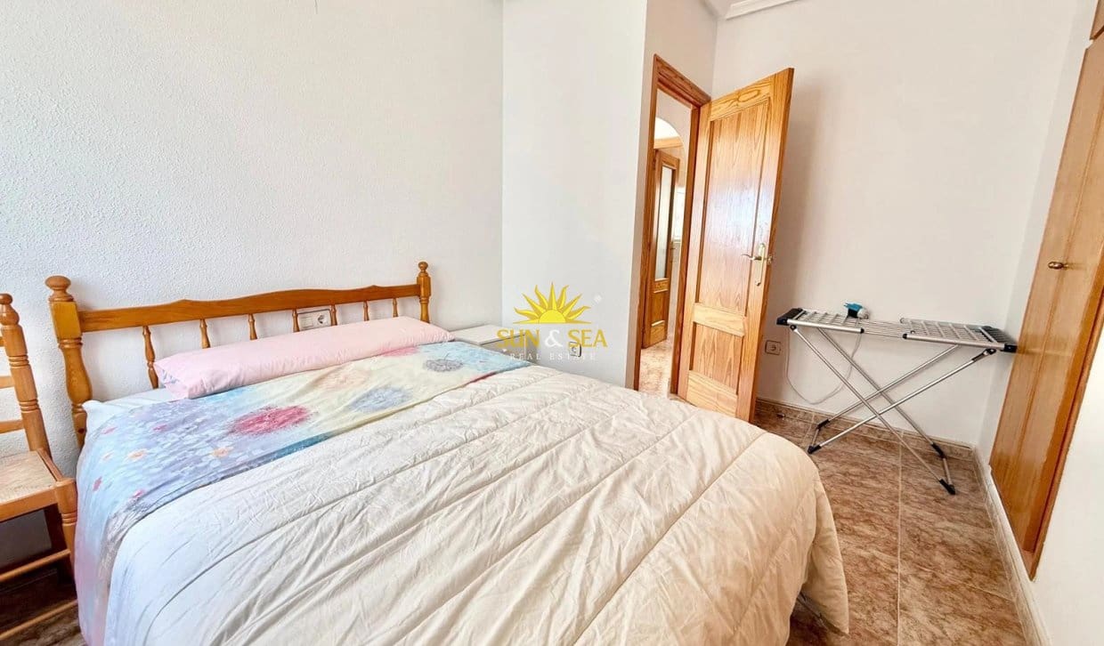 2 sypialnia Apartament na sprzedaż w Torrevieja z basenem garażem - 169 900 € (Ref: 10170245)