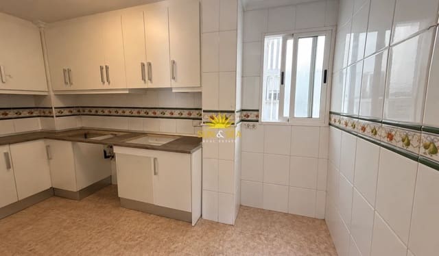 2 soveværelse Lejlighed til salg i El Molino, Torrevieja med swimmingpool - € 155.000 (Ref: 10172119)