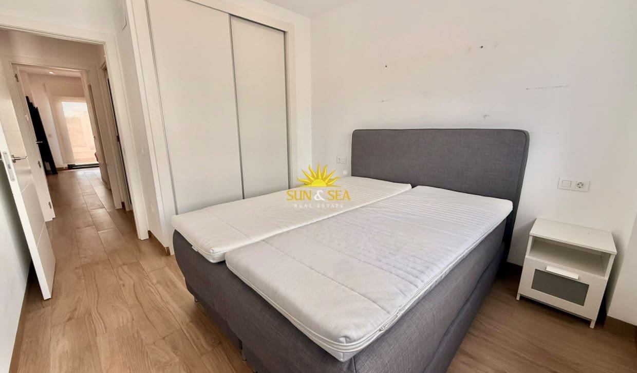 2 soverom Leilighet til leie i Finestrat med svømmebasseng garasje - € 1 600 (Ref: 10172330)